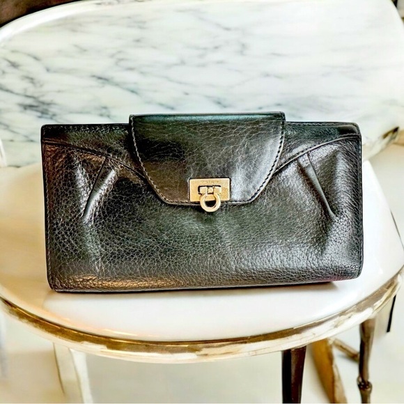 Salvatore Ferragamo Flap Long Wallet - Picture 2 of 10